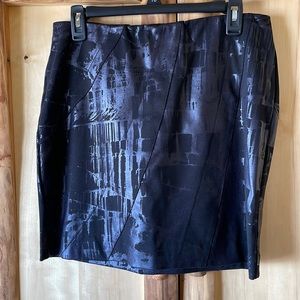 Black snake skin patterned short skirt 10